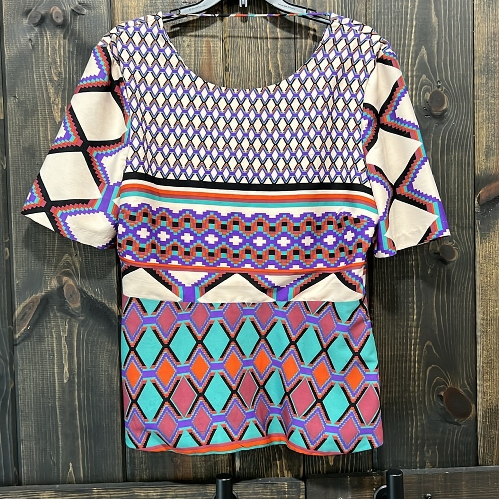 W118 by Walter Baker Johnny Top Aztec Peplum L NWT Colorful Abstract Silky Chic